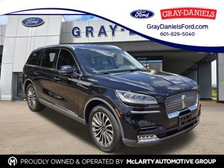 Used 2020 Lincoln Aviator Reserve w/ Elements Package Plus image 1