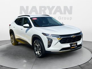 Used 2024 Chevrolet Trax LT w/ Driver Confidence Package image 1