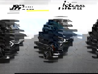 Used 2024 Kia Sportage LX image 1