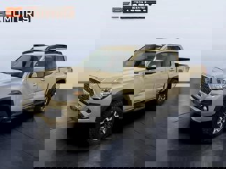 Used 2019 Toyota Tacoma TRD Off-Road image 1