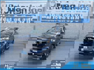New 2025 Honda Pilot Touring image 1