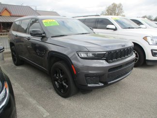 Used 2023 Jeep Grand Cherokee L Laredo image 1