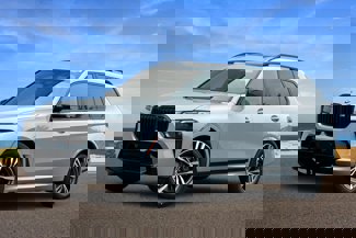 New 2025 BMW X7 M60i image 1