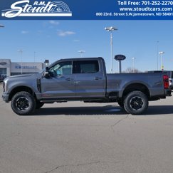 New 2025 Ford F250 4x4 Crew Cab Super Duty image 1