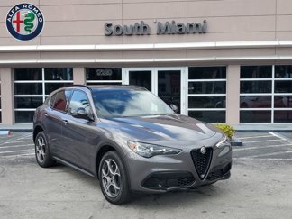New 2025 Alfa Romeo Stelvio Sprint image 1