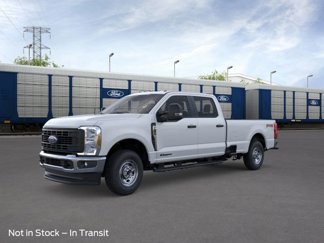 New 2025 Ford F250 4x4 Crew Cab Super Duty image 1