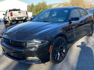 Used 2018 Dodge Charger GT image 1