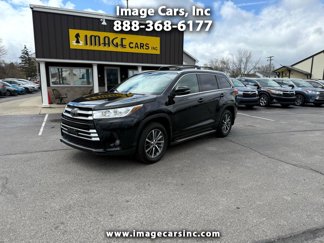 Used 2018 Toyota Highlander XLE image 1