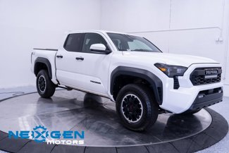 Used 2024 Toyota Tacoma TRD Off-Road image 1