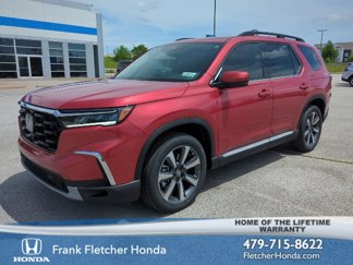 New 2025 Honda Pilot Touring image 1