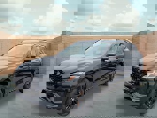 Used 2025 Jaguar F-PACE R-Dynamic S image 1