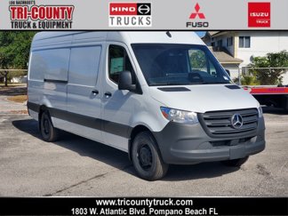 Used 2025 Mercedes-Benz Sprinter 2500 image 1