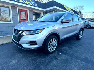 Used 2022 Nissan Rogue Sport SV image 1