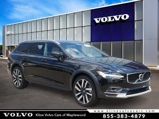 New 2026 Volvo V90 B6 Cross Country Ultra image 1