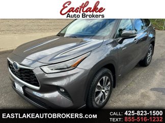 Used 2021 Toyota Highlander XLE image 1