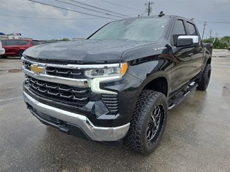 Used 2022 Chevrolet Silverado 1500 LT image 1
