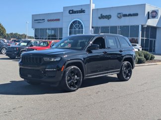 New 2025 Jeep Grand Cherokee Limited w/ Black Appearance Package image 1