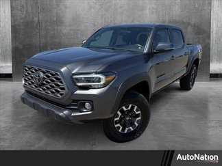 Used 2023 Toyota Tacoma TRD Off-Road image 1