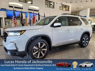 New 2025 Honda Pilot Touring image 1