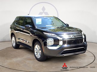 New 2025 Mitsubishi Outlander ES image 1