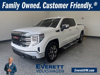 Used 2024 GMC Sierra 1500 SLT w/ SLT Premium Plus Package image 1