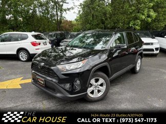 Used 2021 Toyota RAV4 XLE image 1