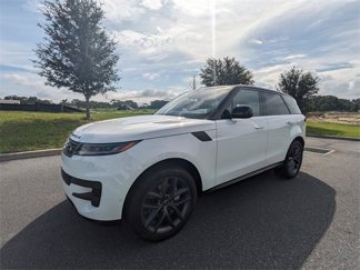 New 2025 Land Rover Range Rover Sport SE image 1