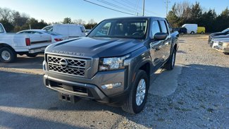 Used 2022 Nissan Frontier SV image 1