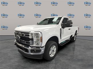 New 2025 Ford F350 XLT image 1