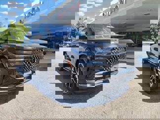 New 2025 Lincoln Nautilus Reserve image 1