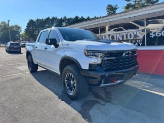 Used 2022 Chevrolet Silverado 1500 ZR2 w/ Technology Package image 1