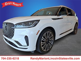 New 2025 Lincoln Aviator Black Label image 1