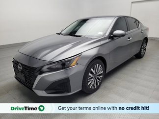 Used 2023 Nissan Altima 2.5 SV image 1