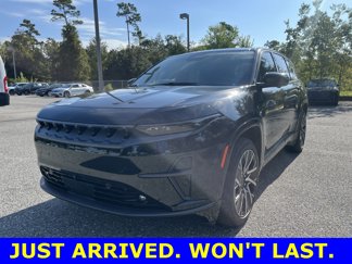 Used 2025 Jeep Wagoneer Limited image 1