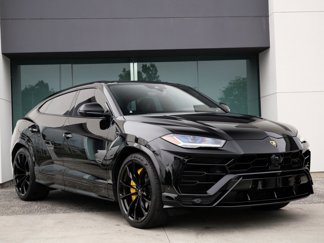 Used 2022 Lamborghini Urus image 1