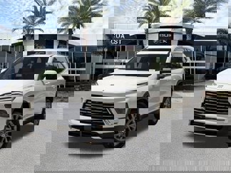 New 2025 Buick Enclave Preferred w/ Power Package image 1