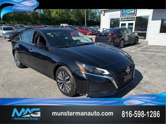 Used 2024 Nissan Altima 2.5 SV image 1