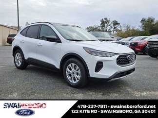 New 2025 Ford Escape Active w/ Cold Weather Package image 1