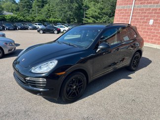 Used 2012 Porsche Cayenne image 1