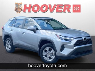 Used 2025 Toyota RAV4 XLE image 1
