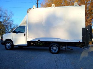 Used 2016 Chevrolet Express 3500 image 1
