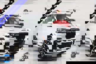 Used 2022 BMW X7 xDrive40i w/ M Sport Package image 1