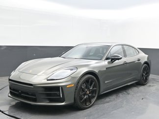 New 2025 Porsche Panamera image 1