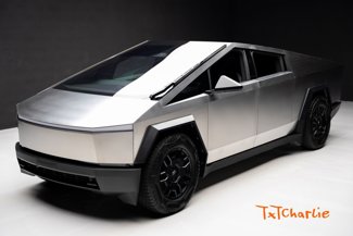 Used 2024 Tesla Cybertruck AWD Crew Cab image 1