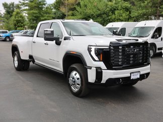 Used 2025 GMC Sierra 3500 Denali Ultimate image 1