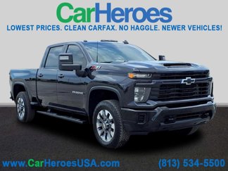 Used 2024 Chevrolet Silverado 2500 Custom w/ Custom Value Package image 1
