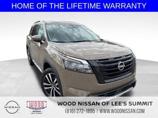 New 2025 Nissan Pathfinder Platinum w/ Lighting Package (N92) image 1