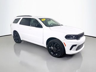 Used 2025 Dodge Durango GT w/ Blacktop Package image 1