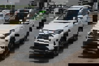 Used 2025 Toyota RAV4 Limited image 1
