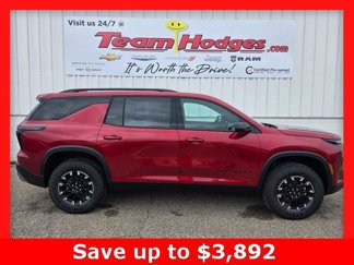 New 2025 Chevrolet Traverse Z71 w/ Driver Confidence Package image 1